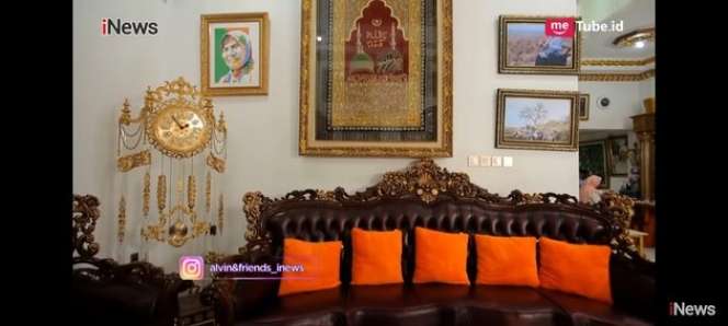 Potret Rumah Mewah Mamah Dedeh, Serba Berlapis 'Emas'!