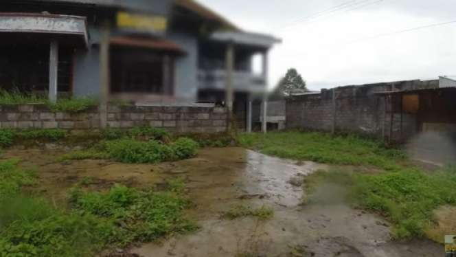 Potret Bangunan Tua Berada di 'Jalur Tengkorak', Tak Laku-laku di Jual!