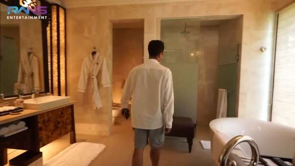 Potret Kamar Hotel yang Didatangi Raffi Ahmad Bekas Christiano Ronaldo, Harga Semalam Rp135 Juta