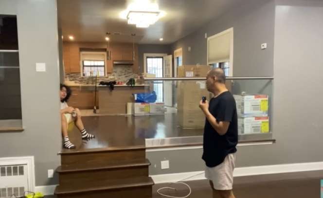 Potret Rumah Pandji Pragiwaksono di Amrik, Mirip Bangunan Tua Pas Lihat Dalamnya...