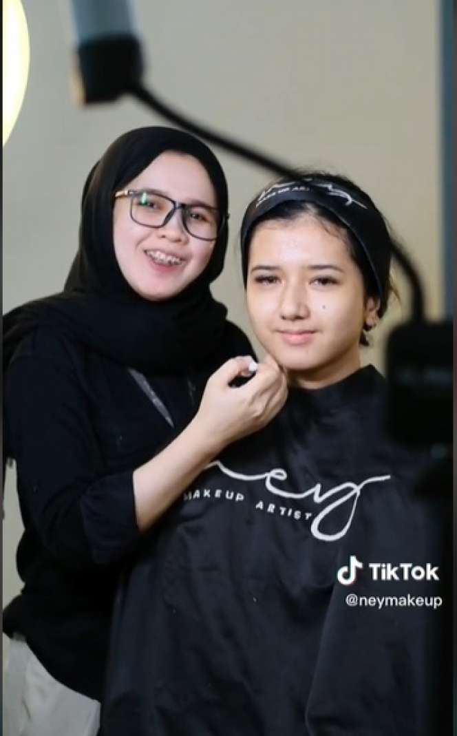 Potret Makeup Korean Look di Wajah Arab, Hasilnya Bikin Pangling, Skill MUA Bukan Kaleng-kaleng!