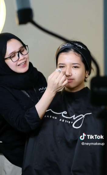 Potret Makeup Korean Look di Wajah Arab, Hasilnya Bikin Pangling, Skill MUA Bukan Kaleng-kaleng!
