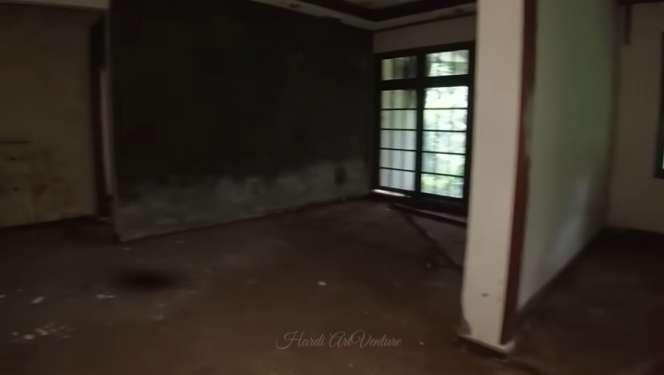 Potret Rumah Mewah Milik Keluarga Thailand, 13 Tahun Terbengkalai Penampakannya Bikin Merinding, Ternyata Simpan Kisah Tragis Pembunuhan!