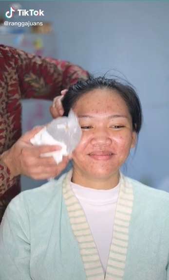 Potret Pengantin dengan Wajah Berjerawat Dirias MUA Adat Jawa, Hasilnya Bikin Pangling, Ternyata Ada Teknik Khusus!