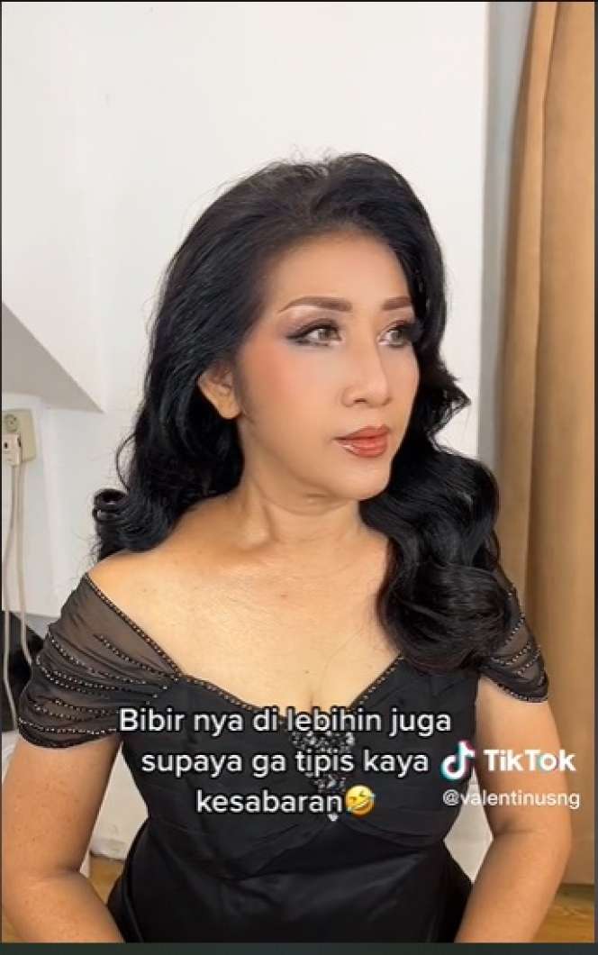 Potret Makeover Tante Jadi Mirip Cici-cici Cantik, MUA Punya Teknik Rahasia, Hasilnya Bikin Melongo!