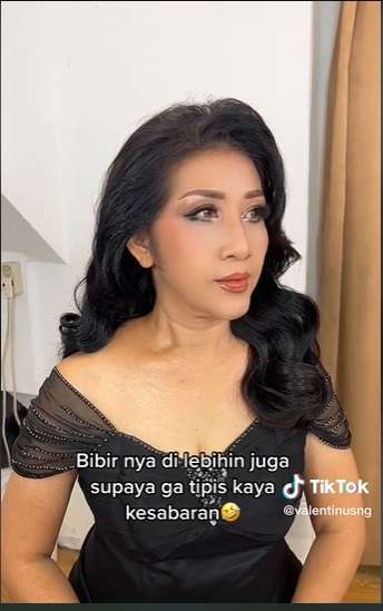 Potret Makeover Tante Jadi Mirip Cici-cici Cantik, MUA Punya Teknik Rahasia, Hasilnya Bikin Melongo!