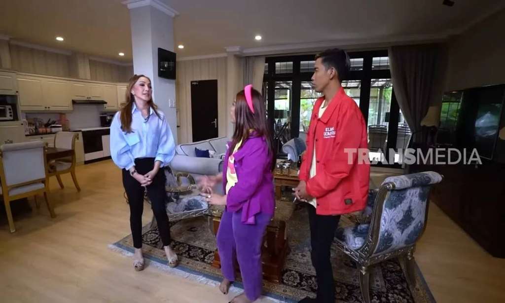Potret Rumah Mewah Ita Mustafa yang Disebut Pacar Pertama Tommy Soeharto, Berdiri di Atas Tanah 2.000 Meter
