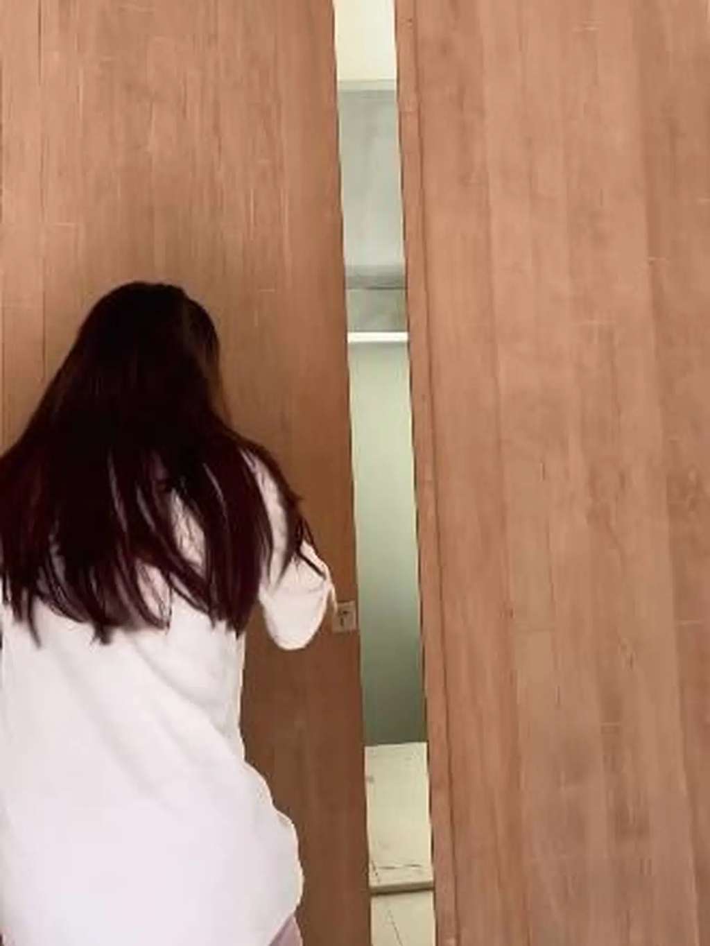 10 Potret Rumah Baru Arie Kriting & Indah Permatasari yang Dinyinyiri Ibu Mertua, Super Mewah 3 Lantai