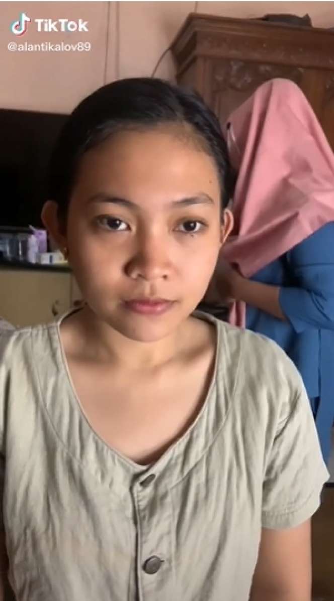 Transformasi Makeup Pengantin yang Viral, Wajah Bak Ditepungin, Hasilnya Mirip Boneka Porselen 