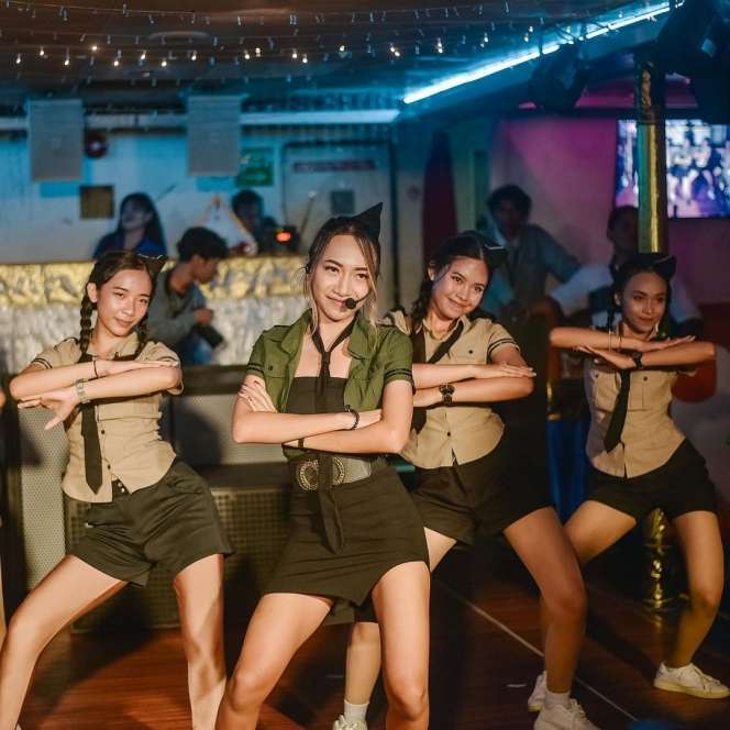 Potret Sosok Jegeg Bulan Penyanyi Koplo Asal Bali yang Viral Nyanyikan Lagu 'Care Bebek'