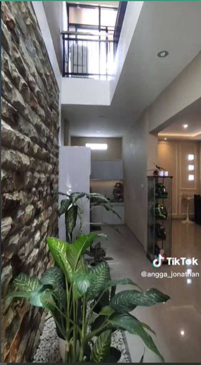 Potret Transformasi Rumah Lama Usai Direnovasi, Hasilnya Beda Banget Bak Langit dan Bumi!