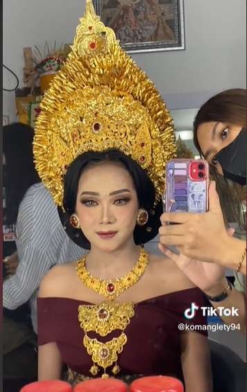 Potret Transformasi Makeup Pengantin yang Alami Jerawat Parah, Awalnya Bikin Deg-degan, Endingnya Malah Bikin Syok!