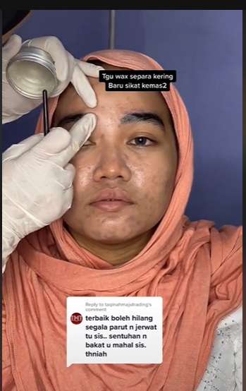 Pengantin Wajah Berjerawat Ini Minta Dirias Ala Barbie, Hasilnya Malah Kayak Gini…