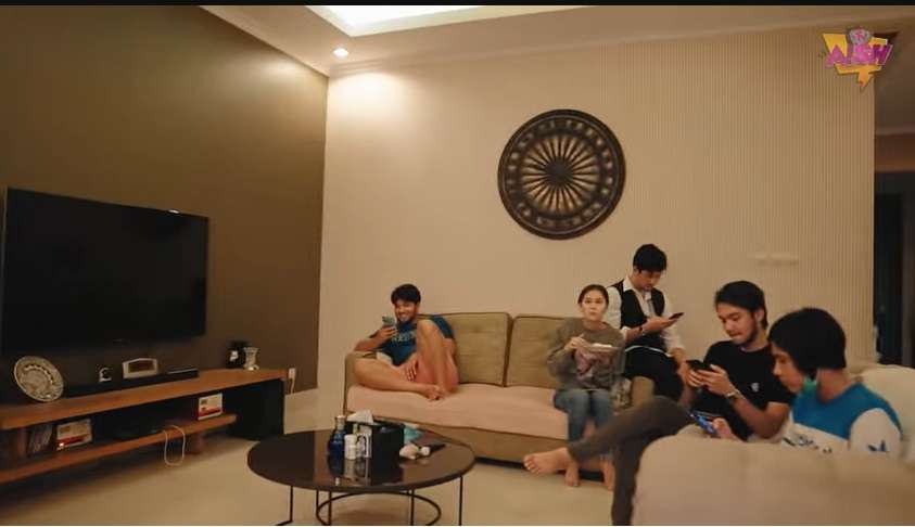 Potret Rumah Ibunda Irish Bella, Ternyata Nggak Kalah Mewah, Kamar Tidurnya Jadi Sorotan!