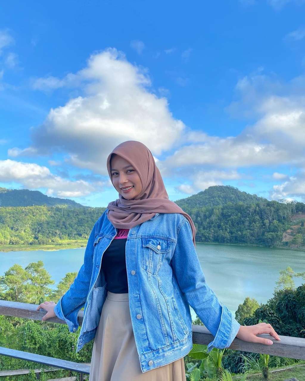 Artis Cantik Ini Diam-diam Cerai, Belum Setahun Berumah Tangga, Dulu Taaruf Cuma 3 Bulan