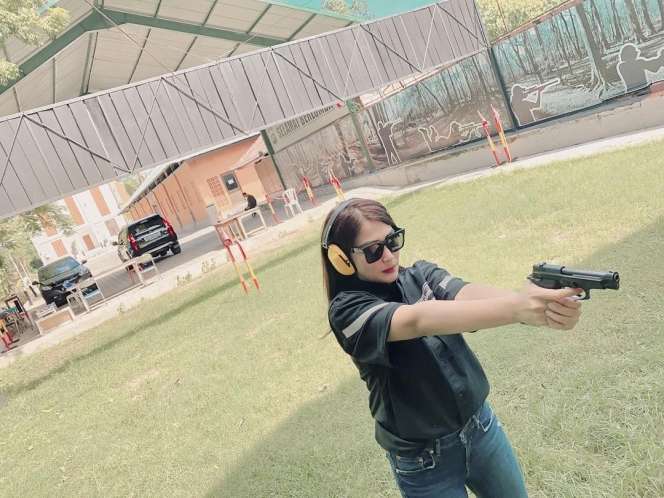 Potret Jaksa Cantik yang Bikin Geger Jagat Maya, Sosoknya Bukan Orang Sembarangan