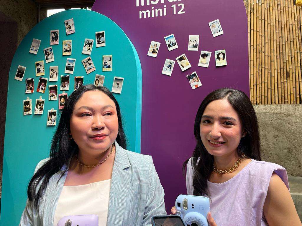Bentuknya Menyerupai Gelembung Balon, Intip Fitur Andalan Instax Mini 12