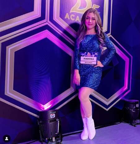 Ingat Madona, Istri Ubed di Preman Pensiun? Ternyata Pedangdut D’Academy, Gayanya di Dunia Nyata Seksi Abis