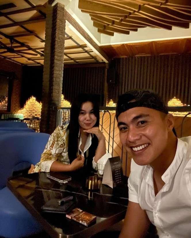 Potret Terbaru Claudia Istri Aprilio Manganang yang Pernah Dikritik Gegara Pakai Baju Persit Terlalu Pendek