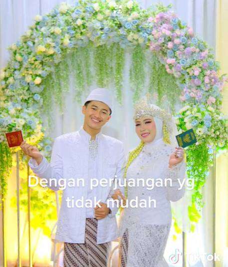 Potret Mantan Murid Nikahi Pengajarnya: Dulu Panggil Bu Guru, Kini Ibu dari Anak-anakku