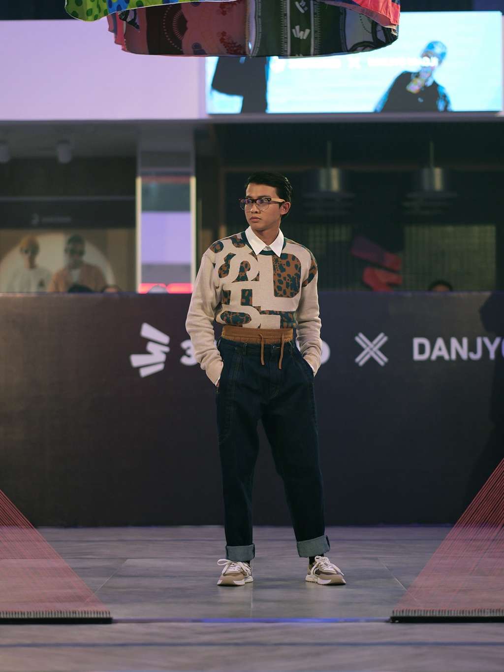 Koleksi 'Jalan-jalan' dari Brand Fashion Lokal, Kece!