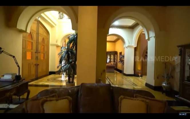 10 Adu Mewah Rumah Alshad Ahmad VS Tiara Andini, Yang Satu Istana Rp300 Miliar, Bak Bumi & Langit?