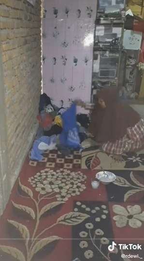 Viral Penampakan Rumah Selebar 1 Meter, Isi Dalamnya Bikin Tercengang, Super Rapi Bak Apartemen