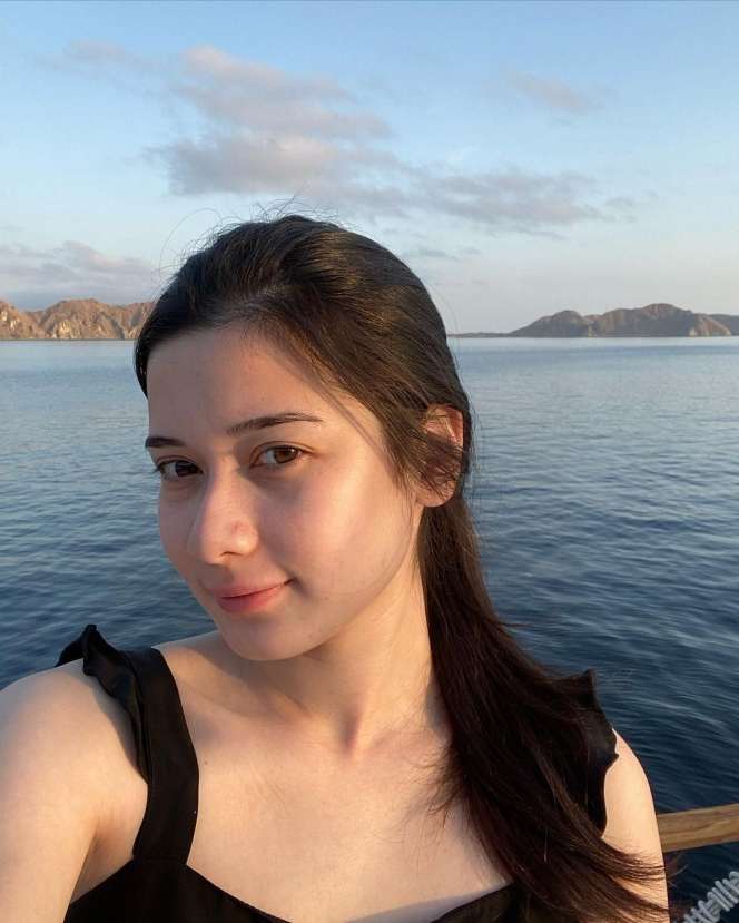 Pesona Iris Wullur yang Dijuluki Ibu-Ibu Tercantik Se-TikTok