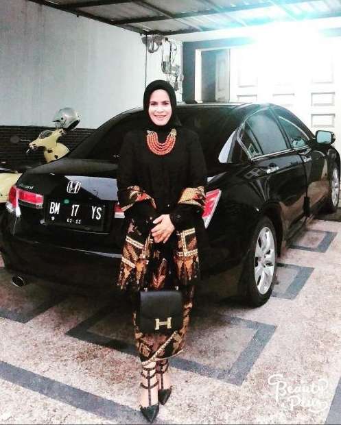 7 Potret Koleksi Tas Mewah Istri Sekda Riau yang Viral, Totalnya Rp1,12 Miliar, Kini Ngaku Barang KW