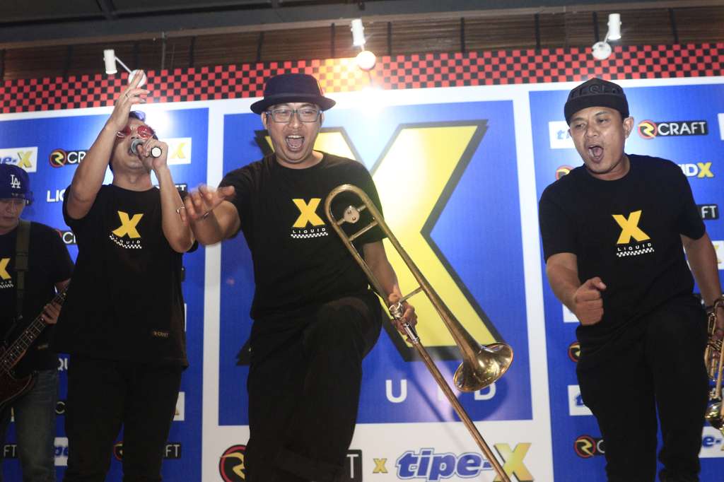 FOTO: Gebrakan Baru Band TIPE-X