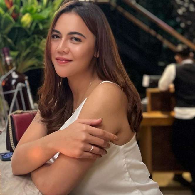 Miris! 7 Artis Diceraikan Saat Sedang Hamil, Nissa Asyifa & Alshad Ahmad Nikah 2 Bulan Lalu Cerai