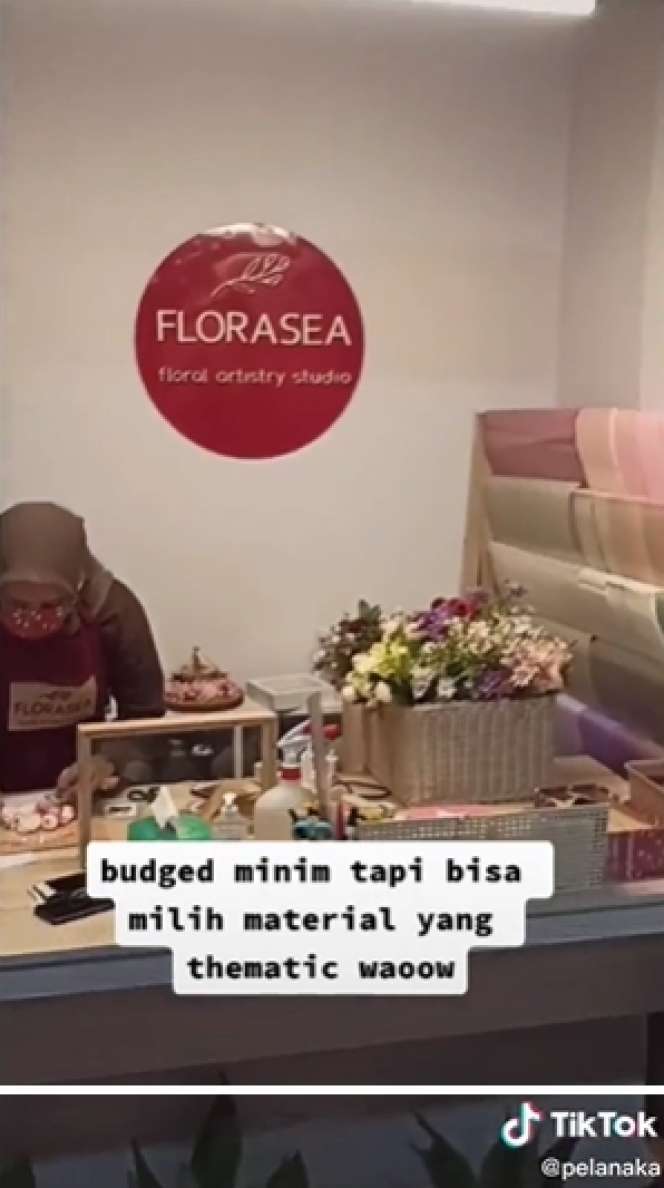 Transformasi Warung Burjo Direnovasi Jadi Toko Bunga, Dalamnya Jadi Keren & Estetik Abis!