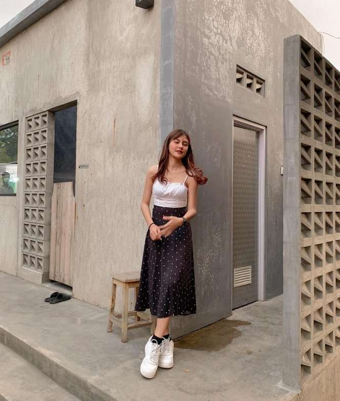 10 Potret Selebgram Cantik Andrea Mutiara yang Viral, Dijuluki Pacar Online Sejuta Umat