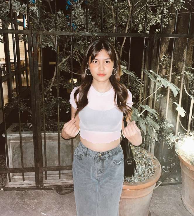 10 Potret Selebgram Cantik Andrea Mutiara yang Viral, Dijuluki Pacar Online Sejuta Umat