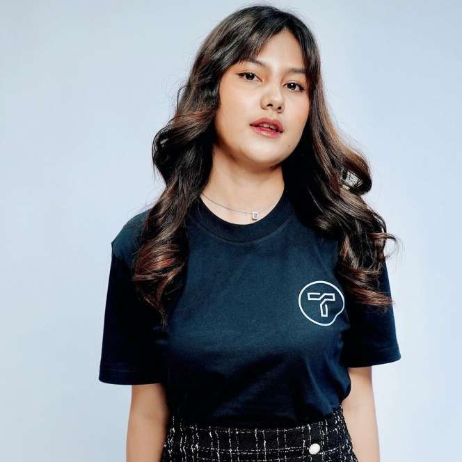 10 Potret Selebgram Cantik Andrea Mutiara yang Viral, Dijuluki Pacar Online Sejuta Umat
