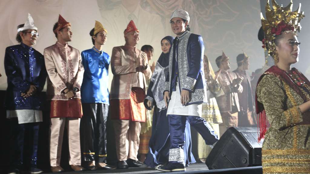 Cerita Laudya Chintya Bella Jadi Istri Buya Hamka, Penampilannya Disorot