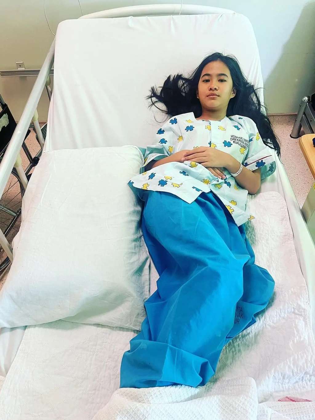 10 Potret Puteri Rafasya, Artis Cilik yang Lumpuh Gegara Diprank Tarik Kursi, Kini Harus Pakai Popok!