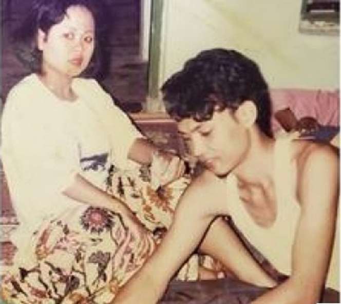 Beda Banget! 8 Potret Masa Muda Limbad yang Ternyata Ganteng, Kurus, dan Bening Abis