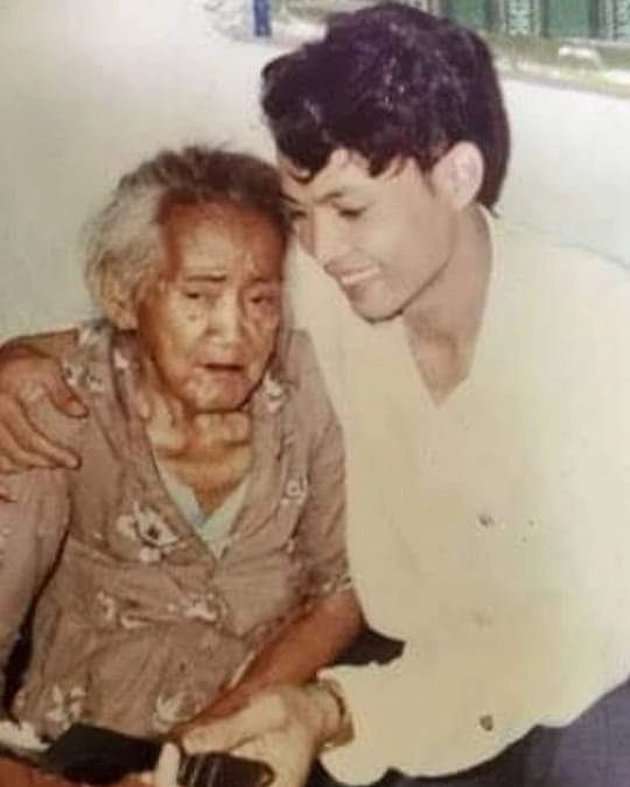 Beda Banget! 8 Potret Masa Muda Limbad yang Ternyata Ganteng, Kurus, dan Bening Abis