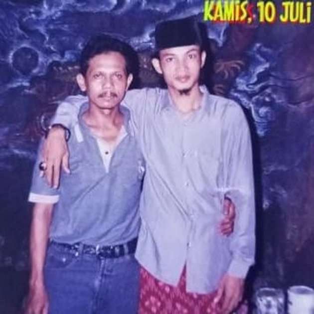 Beda Banget! 8 Potret Masa Muda Limbad yang Ternyata Ganteng, Kurus, dan Bening Abis