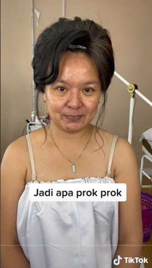Viral Transformasi Tante-Tante Penuh Flek Hitam Dimakeup Jadi Bak ABG, Berondong Auto Kepincut!