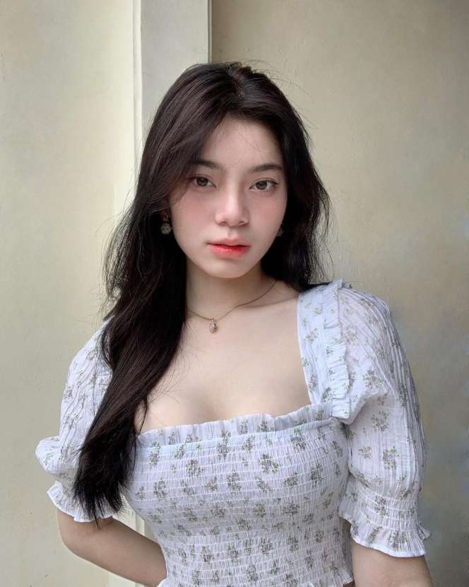 Potret Sosok Niken Andalusia, Seleb TikTok yang Kerap Tampil Menggoda, Cantiknya Bikin Resah Warganet!
