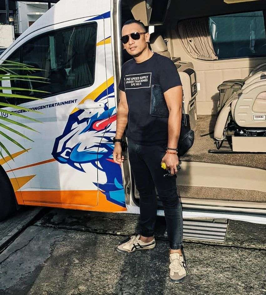 Potret Artis yang Jalani Ramadan dan Puasa Pertama Setelah menjadi Mualaf 