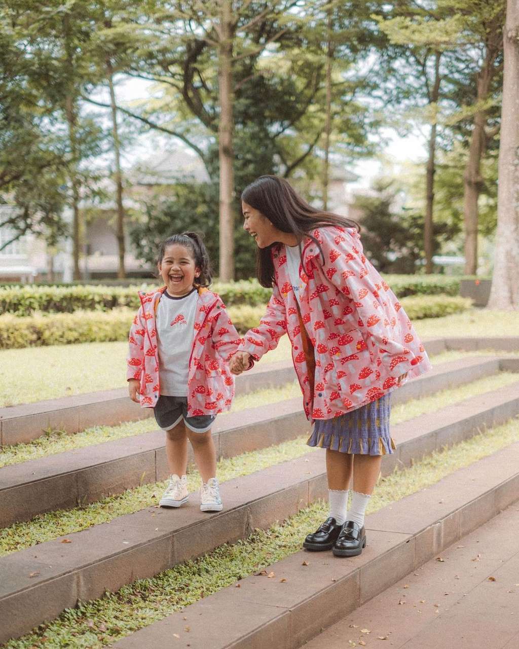 Adu Gaya Gya VS Gadis Sadiqah, Kakak Alshad Ahmad yang Wajahnya bak Saudara Kembar