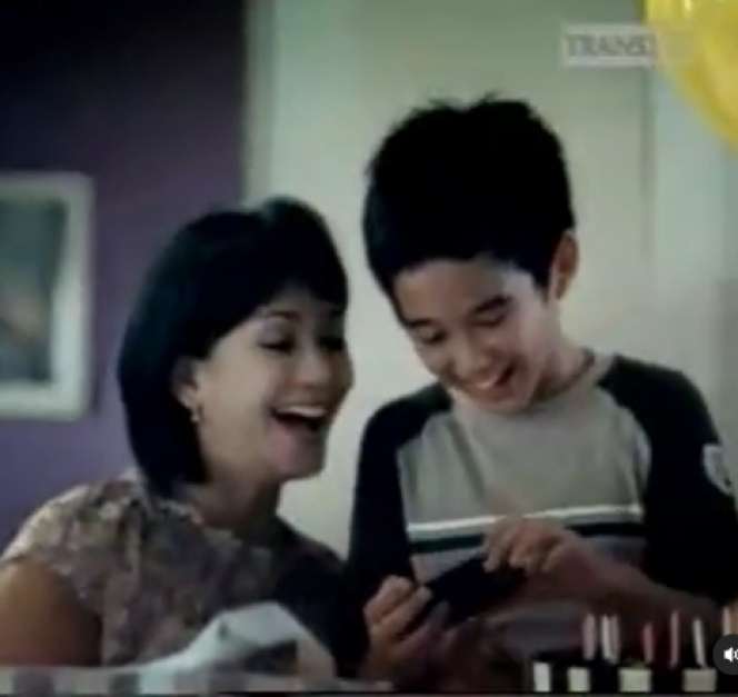 Masih Ingat Bocah di Iklan Susu Dancow ini? Dulu Boyband Cilik Terkenal, Kini Jadi Aktor Top & Ganteng Abis, Siapa Dia?