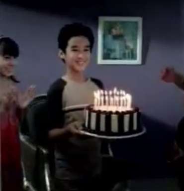 Masih Ingat Bocah di Iklan Susu Dancow ini? Dulu Boyband Cilik Terkenal, Kini Jadi Aktor Top & Ganteng Abis, Siapa Dia?