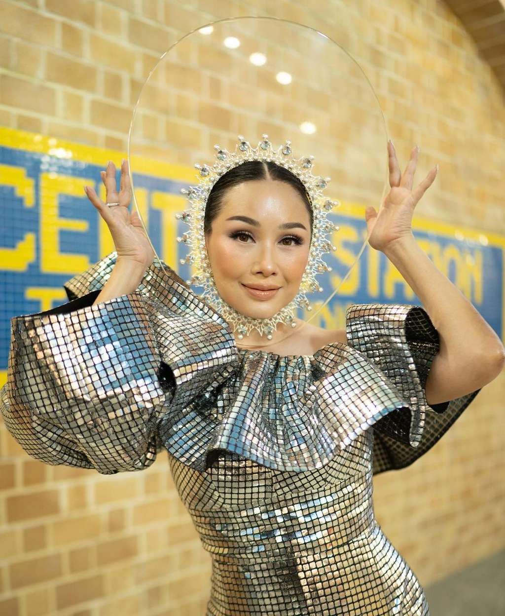 10 Adu Gaya Titi DJ VS Krisdayanti, Sama-Sama Diva dan Ngaku Operasi Plastik, Siapa Lebih Keren?