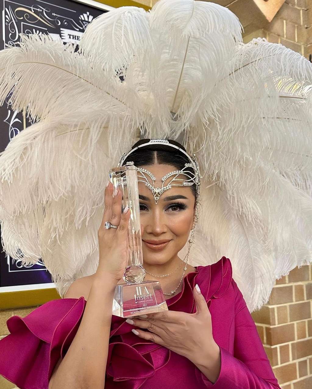 10 Adu Gaya Titi DJ VS Krisdayanti, Sama-Sama Diva dan Ngaku Operasi Plastik, Siapa Lebih Keren?