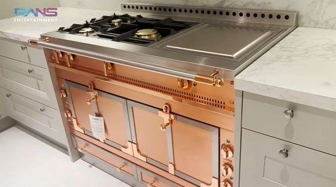 10 Potret Dapur Mewah Nagita Slavina di Rumah Baru, Kompornya Seharga Rp1 Miliar, Canggih Banget!
