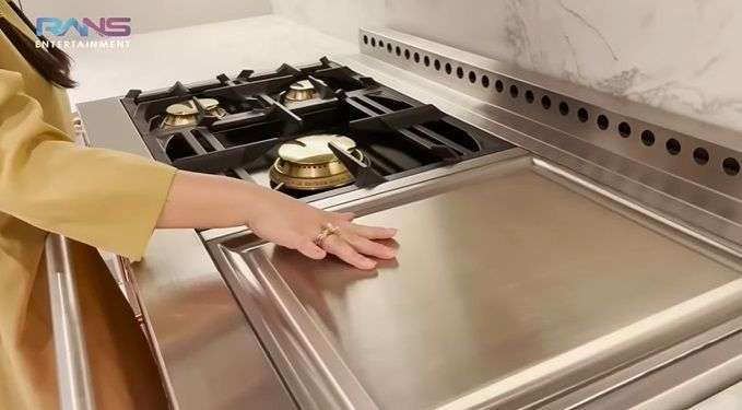 10 Potret Dapur Mewah Nagita Slavina di Rumah Baru, Kompornya Seharga Rp1 Miliar, Canggih Banget!